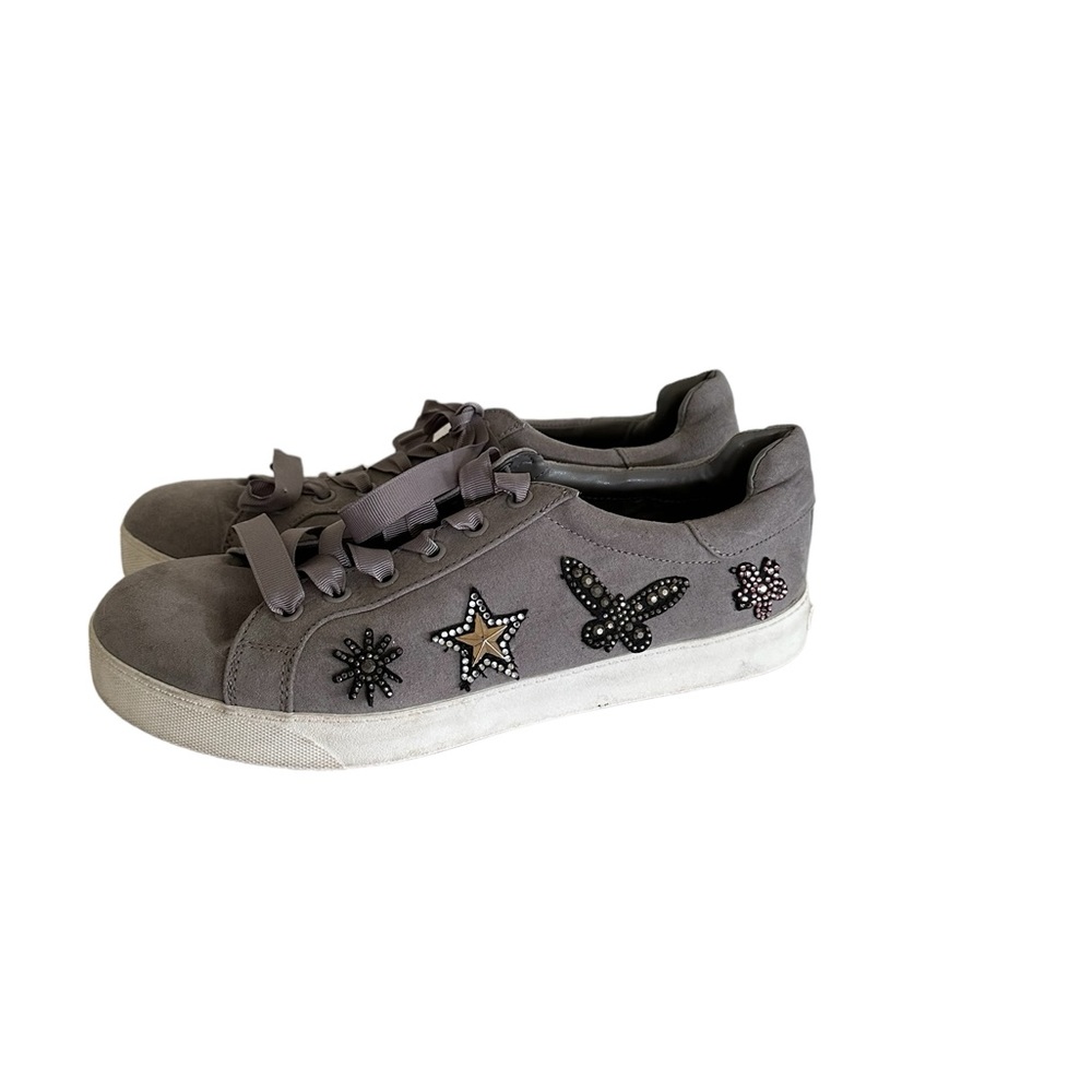 Libby Edelman Faux Suede Gray Shoes Embelished Ribbon Lace Sneaker Size 9